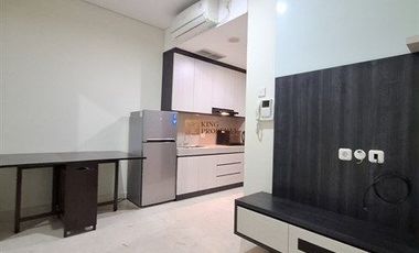 Jalan Kaki ke Gedung Orang Tua dan Dekat Akses Tol JORR & Bandara Soetta, Disewakan 1BR Puri Orchard Cedar Heights Furnish Lengkap Homey