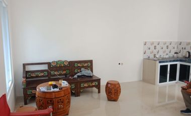 Dijual Rumah Dua Lantai Siap Huni Rp 700 Jt - Kediri Jawa Timur