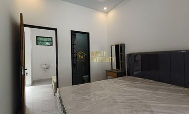 RUMAH SIAP HUNI DI CLUSTER WIDODOMARTANI NGEMPLAK SLEMAN DEKAT PASAR JANGKANG