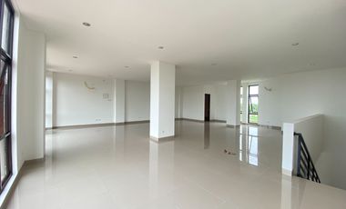 Ruko Conifera 3lt 10x15 150m Metland Menteng Cakung Jakarta Timur