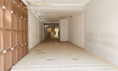 3 Floor Shophouse in Cianjur City Center Suitable for Business