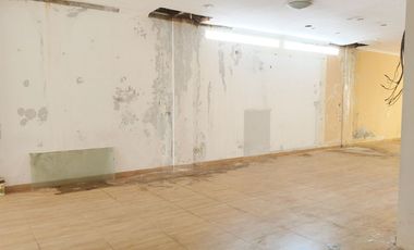 3 Floor Shophouse in Cianjur City Center Suitable for Business