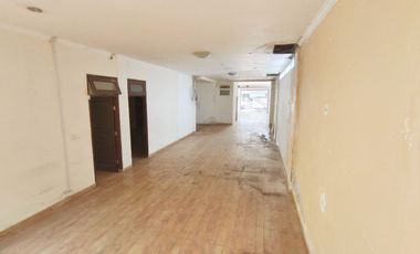 3 Floor Shophouse in Cianjur City Center Suitable for Business