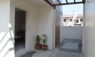 House and Lot for Sale at Collin Ville in Kawit Cavite along Centennial Road across  S & R Kawit and Ayala Malls Evo City