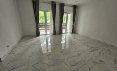 Sewa Rumah Menteng dalam