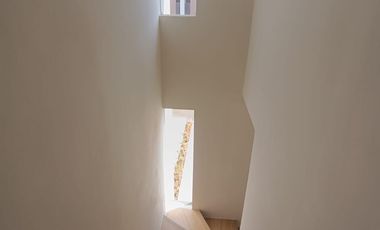 Dijual Rumah Siap Huni di Cendana Prive Park Serpong