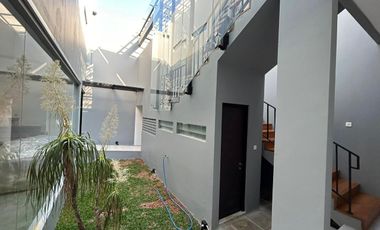 di jual rumah menteng dlam jakarta pusat