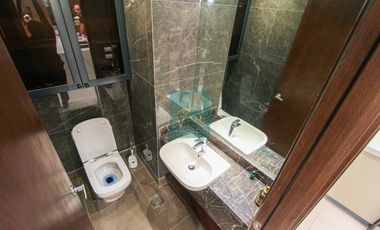 For Rent: Luxury 2-Bedroom Condo at The Alcoves