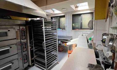 🏠Se vende amplia y hermosa casa + Local comercial