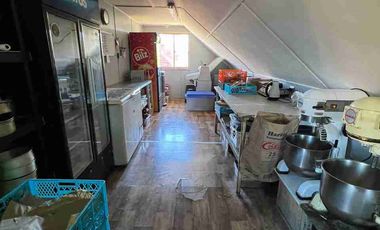 🏠Se vende amplia y hermosa casa + Local comercial