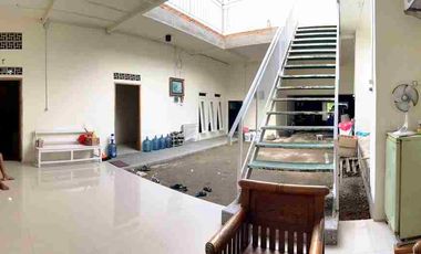 RUMAH TANAH NGGENTONG