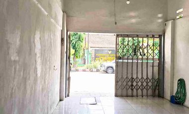 RUMAH TANAH NGGENTONG