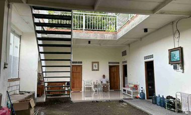 RUMAH TANAH NGGENTONG