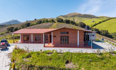 Casa de campo en Nono | Naturaleza e inversión inteligente