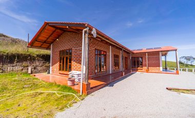 Casa de campo en Nono | Naturaleza e inversión inteligente