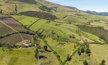 Casa de campo en Nono | Naturaleza e inversión inteligente