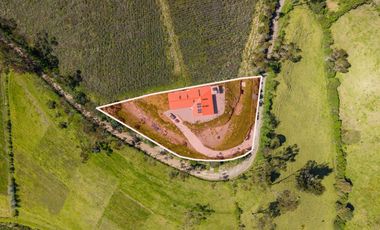 Casa de campo en Nono | Naturaleza e inversión inteligente