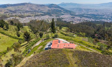 Casa de campo en Nono | Naturaleza e inversión inteligente