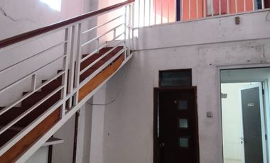 Jual Cepat Harga Miring Rumah 2 Lantai Cocok Buat Kantor di Jatiwaringin Pondok Gede Kota Bekasi