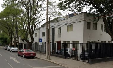 CASA ADJUDICADA EN VENTA EN COL. ANZURES, CDMX.