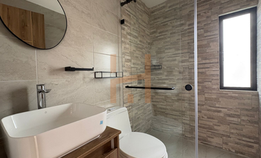 Casa de renta en Pifo, por Estrenar, Zona Residencial, Cerca a La Ruta Viva, Mine School, Conjunto cerrado.