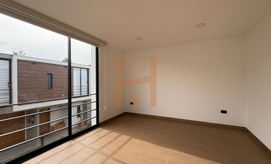 Casa de renta en Pifo, por Estrenar, Zona Residencial, Cerca a La Ruta Viva, Mine School, Conjunto cerrado.