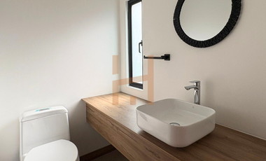 Casa de renta en Pifo, por Estrenar, Zona Residencial, Cerca a La Ruta Viva, Mine School, Conjunto cerrado.