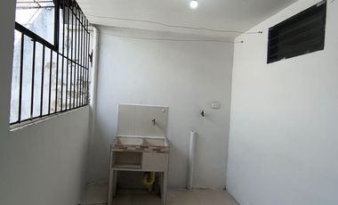 ALQUILO EXCELENTE APARTAMENTO AL ORIENTE DE CALI EN ANDRES SANIN.