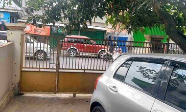 Rumah Besar Pusat Perekonomian Wates