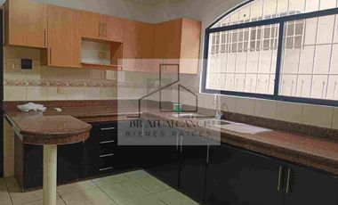 Kennedy Norte, Alquiler de Departamento con aires acondicionados , 3 Dormitorios con baños, cuarto de servicio, garaje, sector circuito cerrado, piso alto