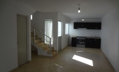 Casa en Renta, Fraccionamiento Residencial San Miguel en Tlajomulco de Zúñiga, Jalisco.