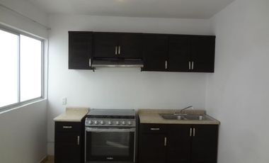 Casa en Renta, Fraccionamiento Residencial San Miguel en Tlajomulco de Zúñiga, Jalisco.