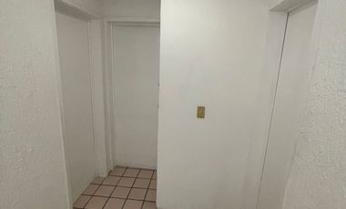 Casa en Renta; Fraccionamiento Colomos Providencia en Guadalajara, Jalisco.