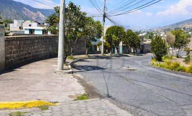 Venta de terreno en la Av. Equinocial, Mitad del mundo