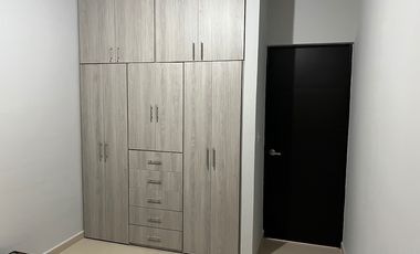 Casa en renta en Bello Amanecer Residencial Guadalupe a un lado de FINSA GPE