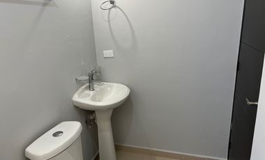 Casa en renta en Bello Amanecer Residencial Guadalupe a un lado de FINSA GPE