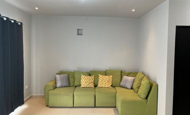 Casa en renta en Bello Amanecer Residencial Guadalupe a un lado de FINSA GPE