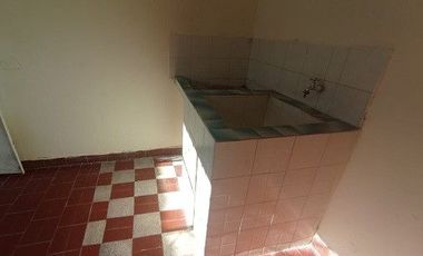 ARRIENDO CASA BIRRIO MINUTOS DE DIOS