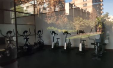 Departamento con Terraza, metro Sta Lucía.