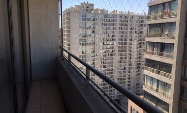 Departamento con Terraza, metro Sta Lucía.