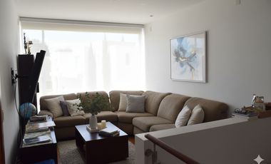 Casa de venta en Urbanización La Viña, Tumbaco, Ecuador.