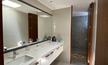 VENTA ESPECTACULAR CASA MEDITERRÁNEA EN LAS BRISAS DE CHICUREO – DISEÑO VANGUARDISTA, LUJO Y FUNCIONALIDAD - 5D + 4B + GRAN SERVICIO + QUINCHO +