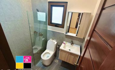 Modern Overlooking House with Infinity Pool for Sale in Consolacion Cebu