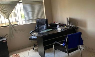 Alquiler de interesante predio con doble zonificación