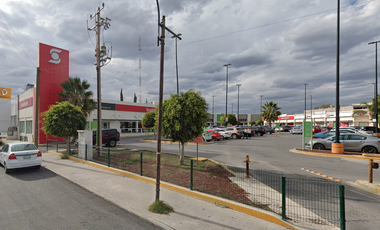 Vive la experiencia de comprar inteligente!! Venta de casa con local comercial en Remate Bancario, Loma Verde,San Luis Potosí.