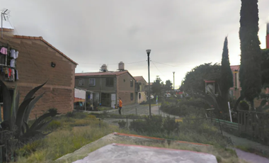 CASA EN REMATE EN U. H. LIENZO CHARRO IZTAPALAPA CDMX