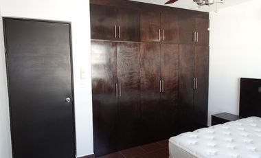 Casa en renta en Privada La Castaña Apodaca NL a unas cuadras de la Av Miguel Alemán