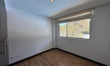 Casa de venta, Cumbayá, cerca al parque central, precio de oportunidad