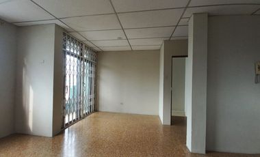 ALQUILO DEPARTAMENTO 4 DORMITORIOS SAUCES 7