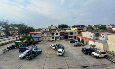 ALQUILO DEPARTAMENTO 4 DORMITORIOS SAUCES 7